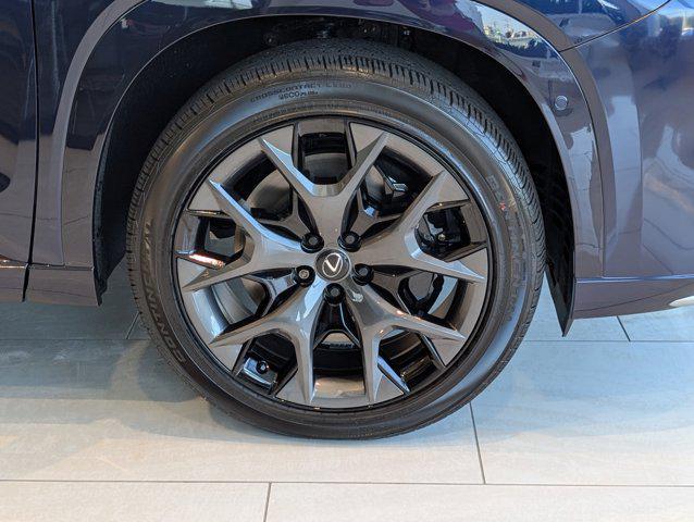 new 2025 Lexus TX 500h car, priced at $73,415