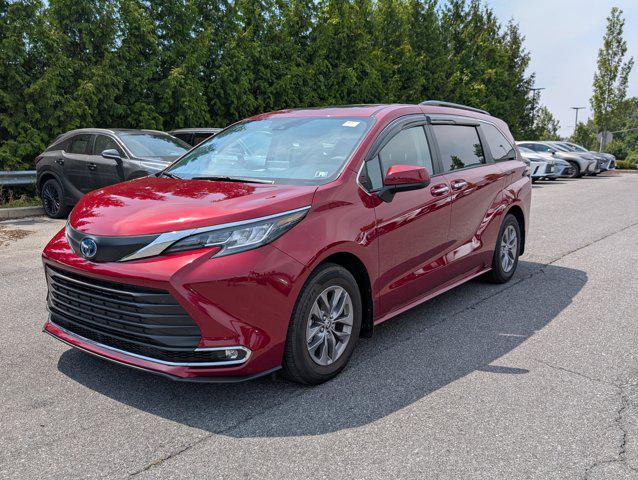used 2023 Toyota Sienna car, priced at $45,991