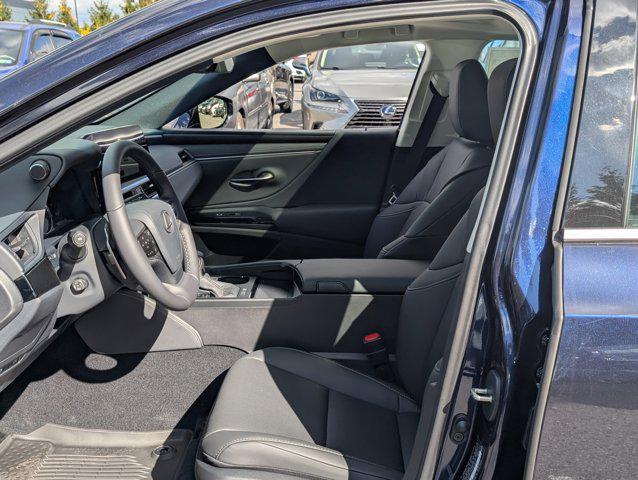 new 2025 Lexus ES 300h car, priced at $47,979