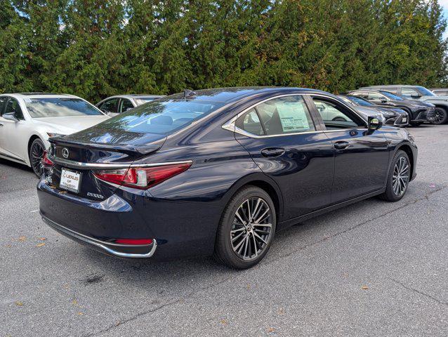new 2025 Lexus ES 300h car, priced at $47,979