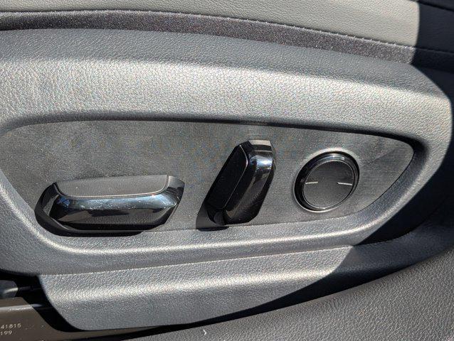 new 2025 Lexus ES 300h car, priced at $47,979