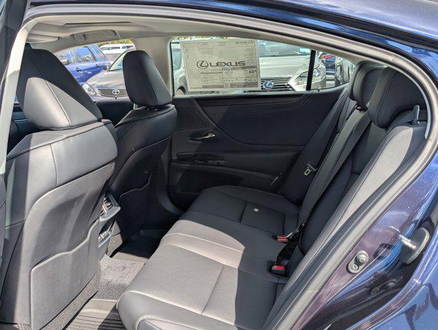 new 2025 Lexus ES 300h car, priced at $47,979