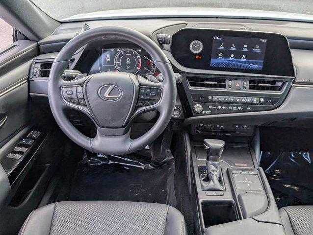 used 2022 Lexus ES 350 car, priced at $36,794