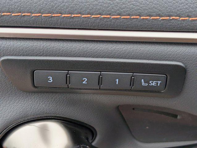 new 2025 Lexus ES 350 car, priced at $55,394