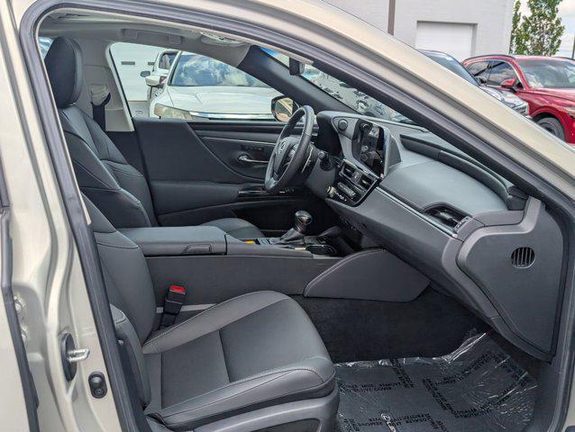 used 2024 Lexus ES 350 car, priced at $40,500