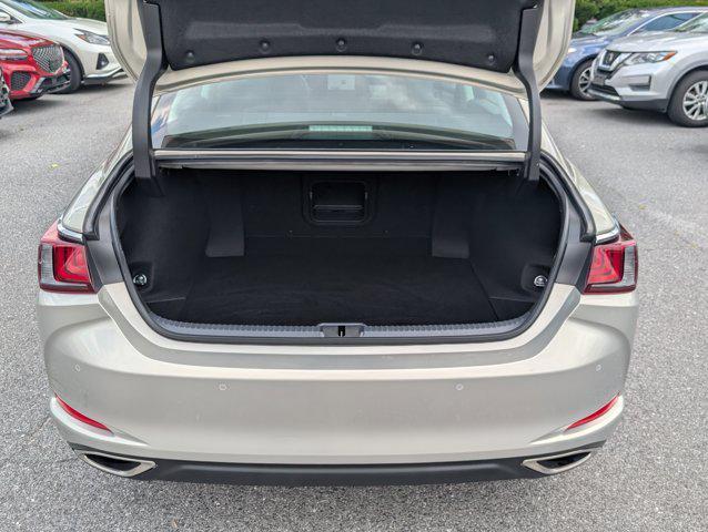 used 2024 Lexus ES 350 car, priced at $40,500