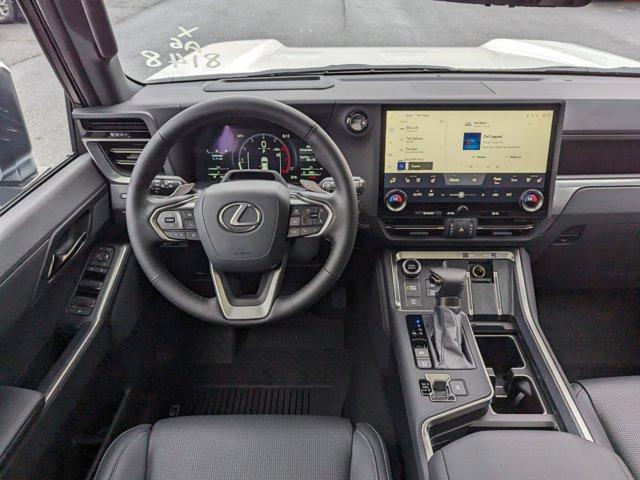 new 2024 Lexus GX 550 car