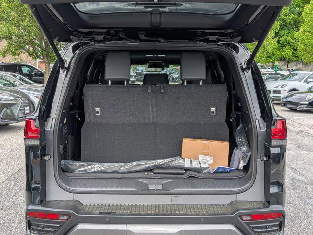 new 2025 Lexus LX 600 car, priced at $115,009