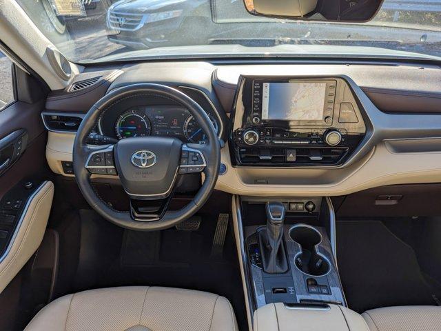 used 2020 Toyota Highlander Hybrid car