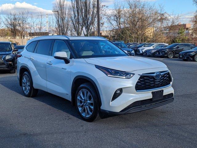 used 2020 Toyota Highlander Hybrid car