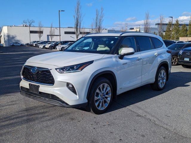 used 2020 Toyota Highlander Hybrid car