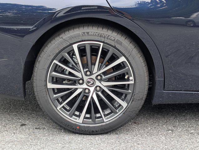new 2025 Lexus ES 350 car, priced at $46,040