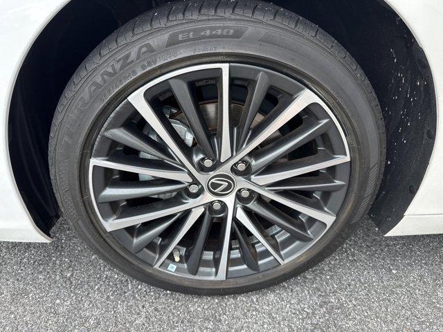 used 2022 Lexus ES 350 car, priced at $35,770