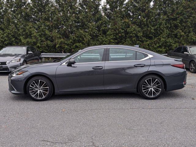 used 2024 Lexus ES 300h car, priced at $44,000