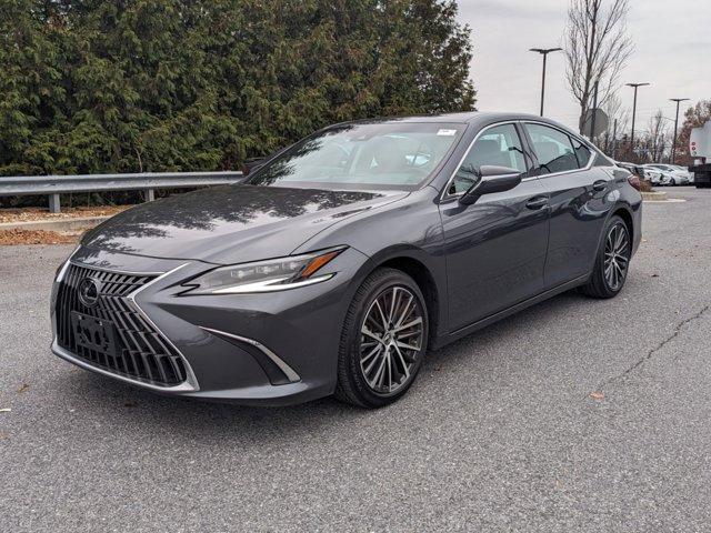 used 2024 Lexus ES 300h car, priced at $44,000