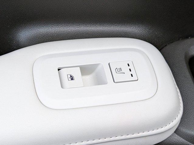 used 2024 Hyundai Santa Fe car, priced at $37,000