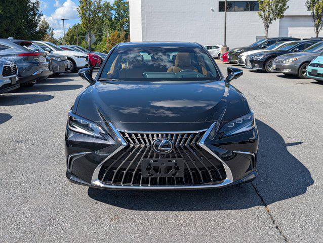 used 2025 Lexus ES 300h car, priced at $52,816