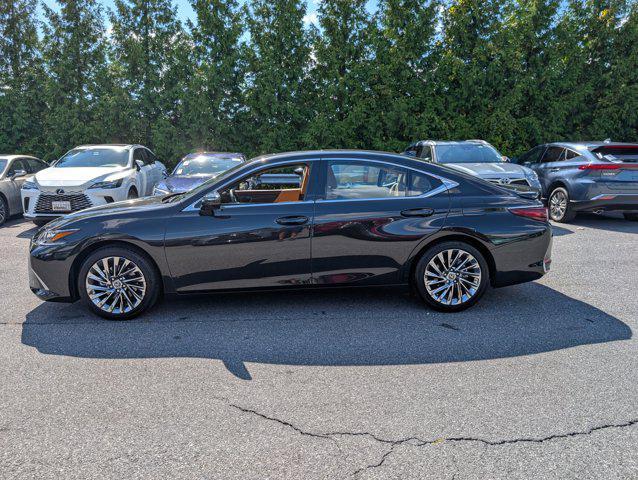 used 2025 Lexus ES 300h car, priced at $52,816