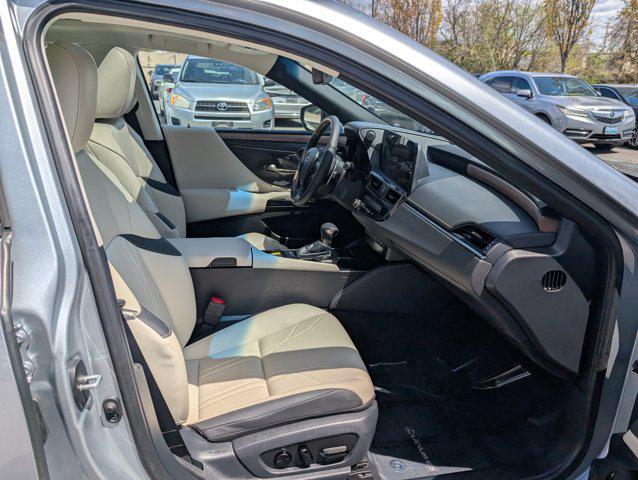 used 2024 Lexus ES 350 car, priced at $46,586