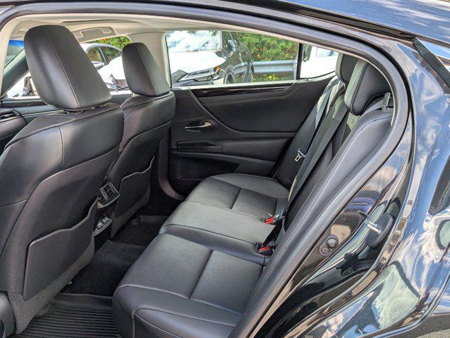 used 2021 Lexus ES 350 car, priced at $33,000