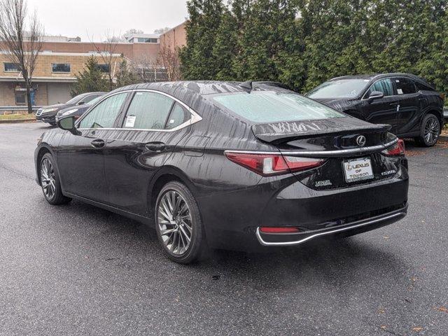 new 2025 Lexus ES 300h car