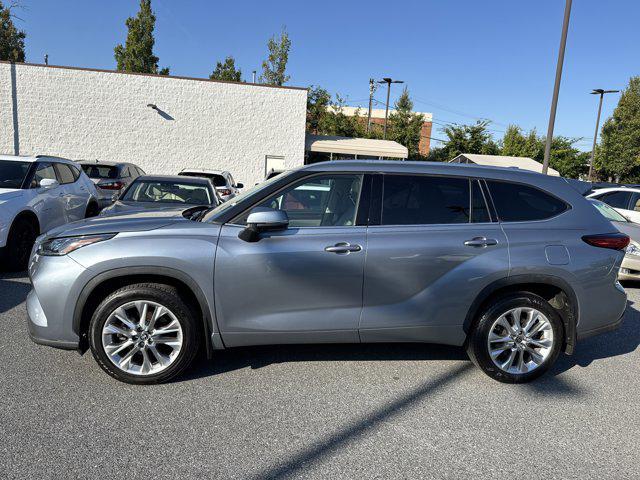 used 2023 Toyota Highlander car, priced at $41,864