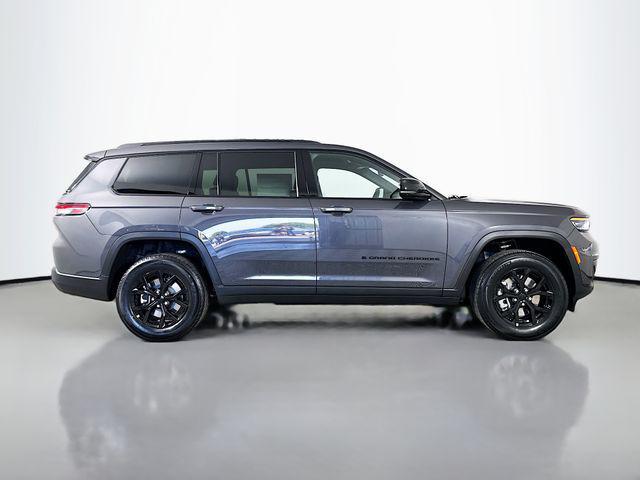 new 2025 Jeep Grand Cherokee L car, priced at $42,725