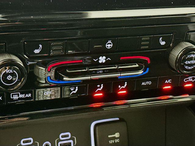 new 2025 Jeep Grand Cherokee L car, priced at $41,725