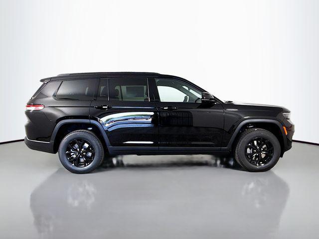 new 2025 Jeep Grand Cherokee L car, priced at $41,725