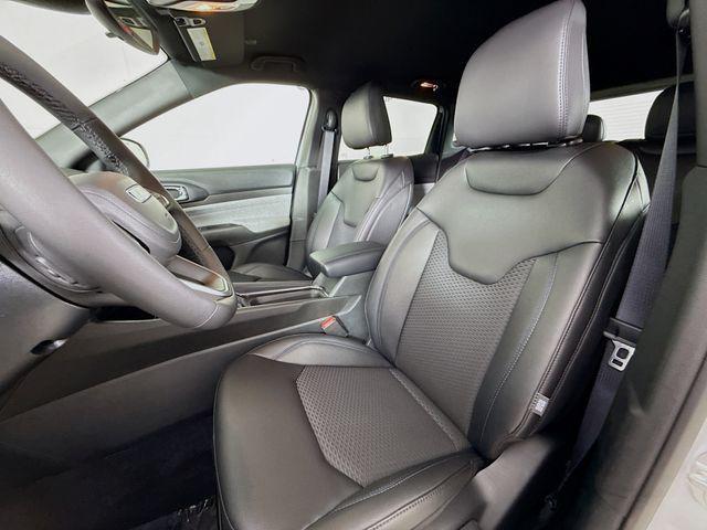 new 2025 Jeep Compass car, priced at $25,260