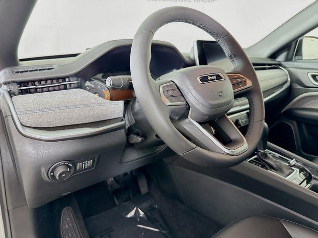 new 2025 Jeep Compass car, priced at $25,260