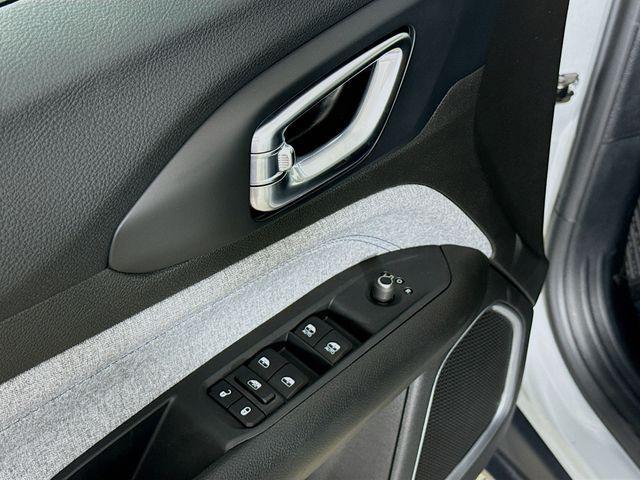 new 2025 Jeep Compass car, priced at $25,260