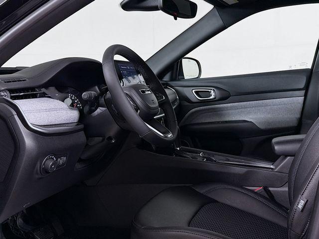 new 2025 Jeep Compass car, priced at $25,557