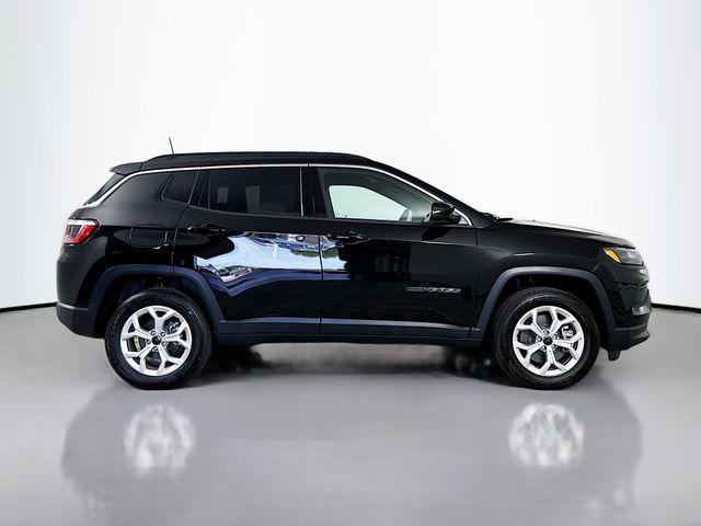 new 2025 Jeep Compass car, priced at $25,557