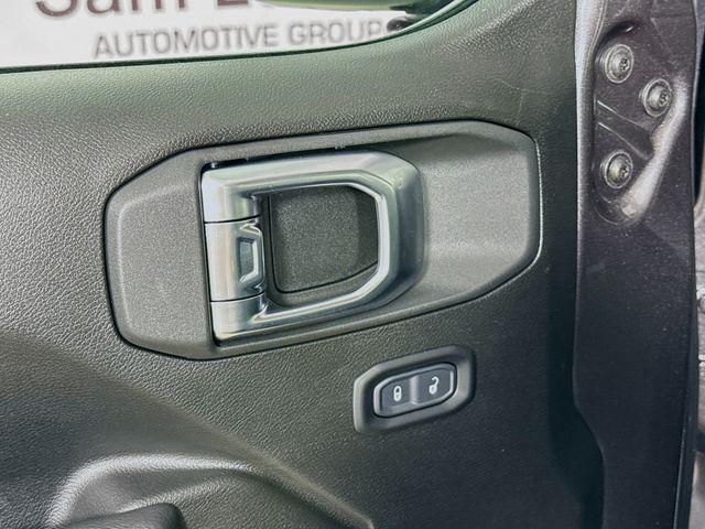 new 2025 Jeep Wrangler car, priced at $33,150