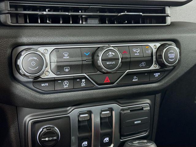 new 2025 Jeep Wrangler car, priced at $33,150