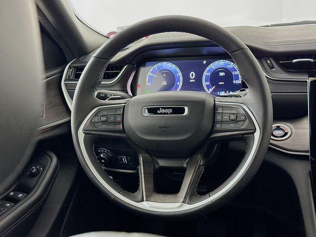 new 2025 Jeep Grand Cherokee L car, priced at $41,995