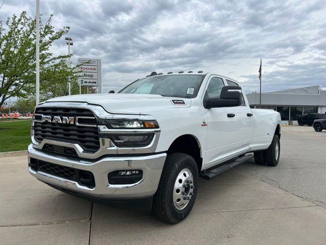 new 2025 Ram 3500 car, priced at $68,364