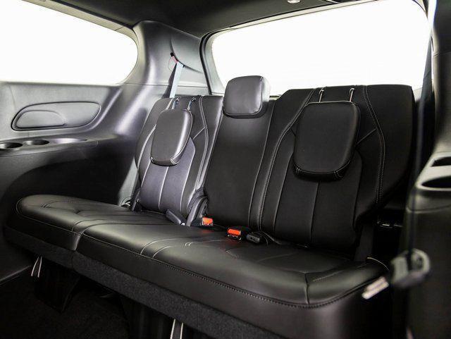 new 2025 Chrysler Pacifica car, priced at $41,915