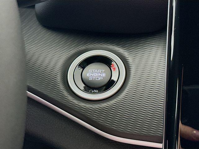 new 2025 Jeep Grand Cherokee car, priced at $39,230