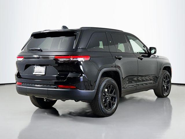new 2025 Jeep Grand Cherokee car, priced at $39,230