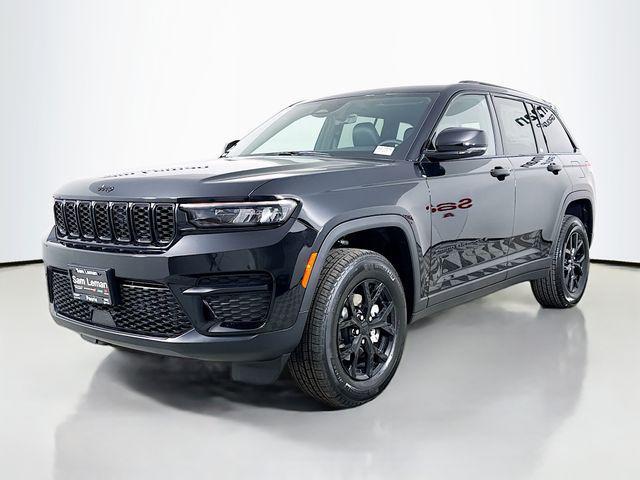 new 2025 Jeep Grand Cherokee car, priced at $39,230