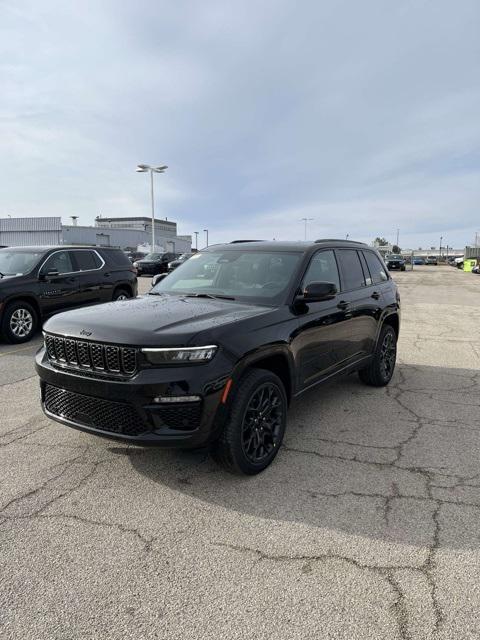 new 2025 Jeep Grand Cherokee car, priced at $59,875