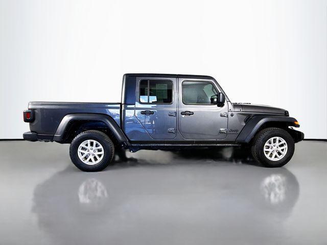 used 2023 Jeep Gladiator car, priced at $28,200