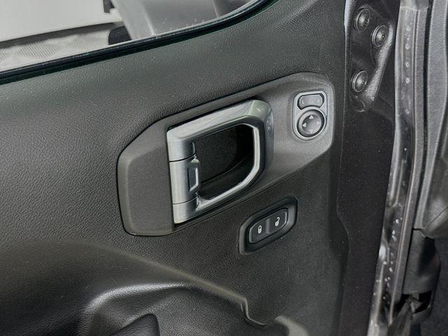 used 2023 Jeep Gladiator car, priced at $28,200