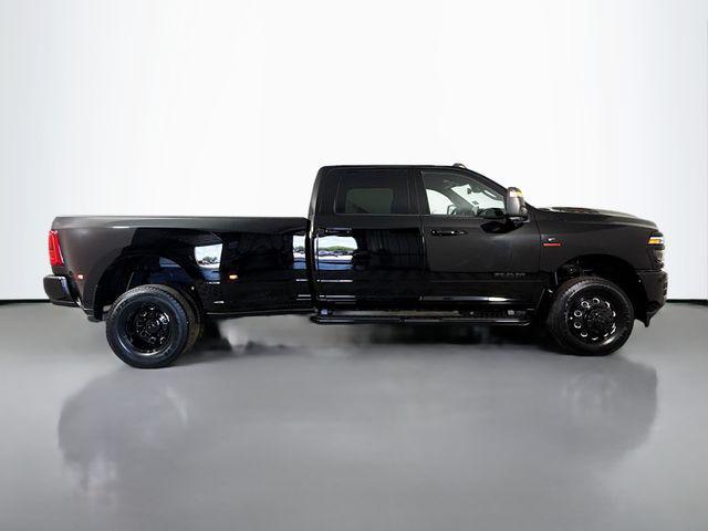 new 2025 Ram 3500 car, priced at $80,620