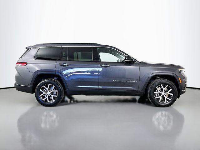 new 2025 Jeep Grand Cherokee L car, priced at $43,610
