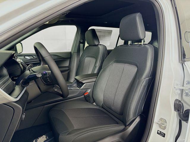 new 2025 Jeep Grand Cherokee L car, priced at $38,325