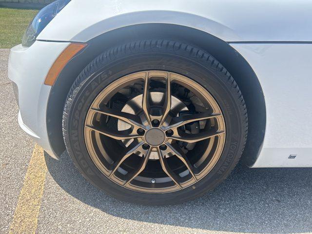 used 2009 Saturn Sky car, priced at $14,445
