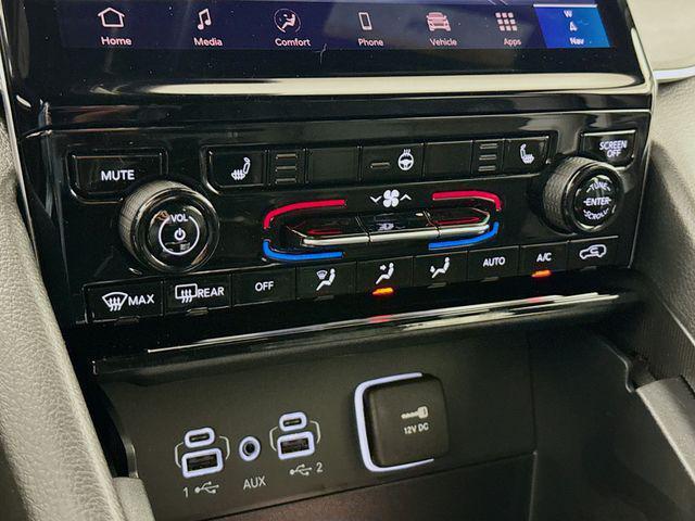 new 2025 Jeep Grand Cherokee L car, priced at $43,720